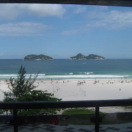 Apartamento Na Praia Da Barra-2
