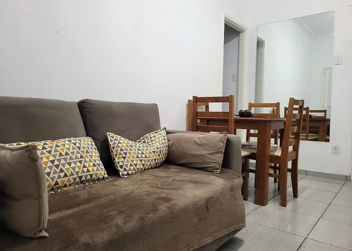 Apartamento 2 Quartos próximo Praia Rio de Janeiro